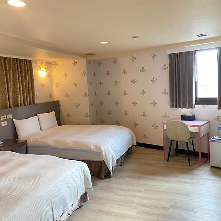 Taipei Toy Hotel Екстер'єр фото